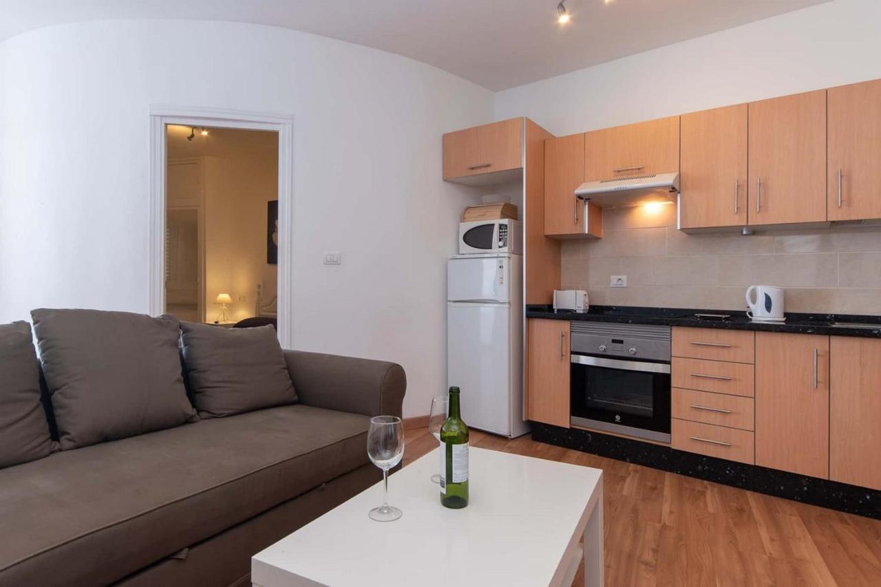Cristianmar Apartment ลอส กริสเตียนอส ภายนอก รูปภาพ